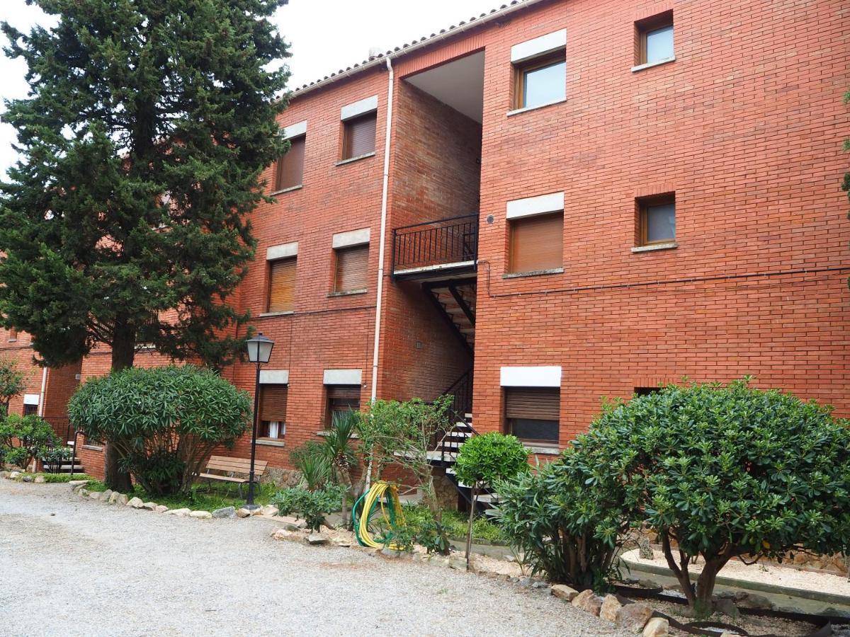 Apartament Gran Amb Parquing A 5 Min Del Centre カレリャ・デ・パラフルジェリ エクステリア 写真