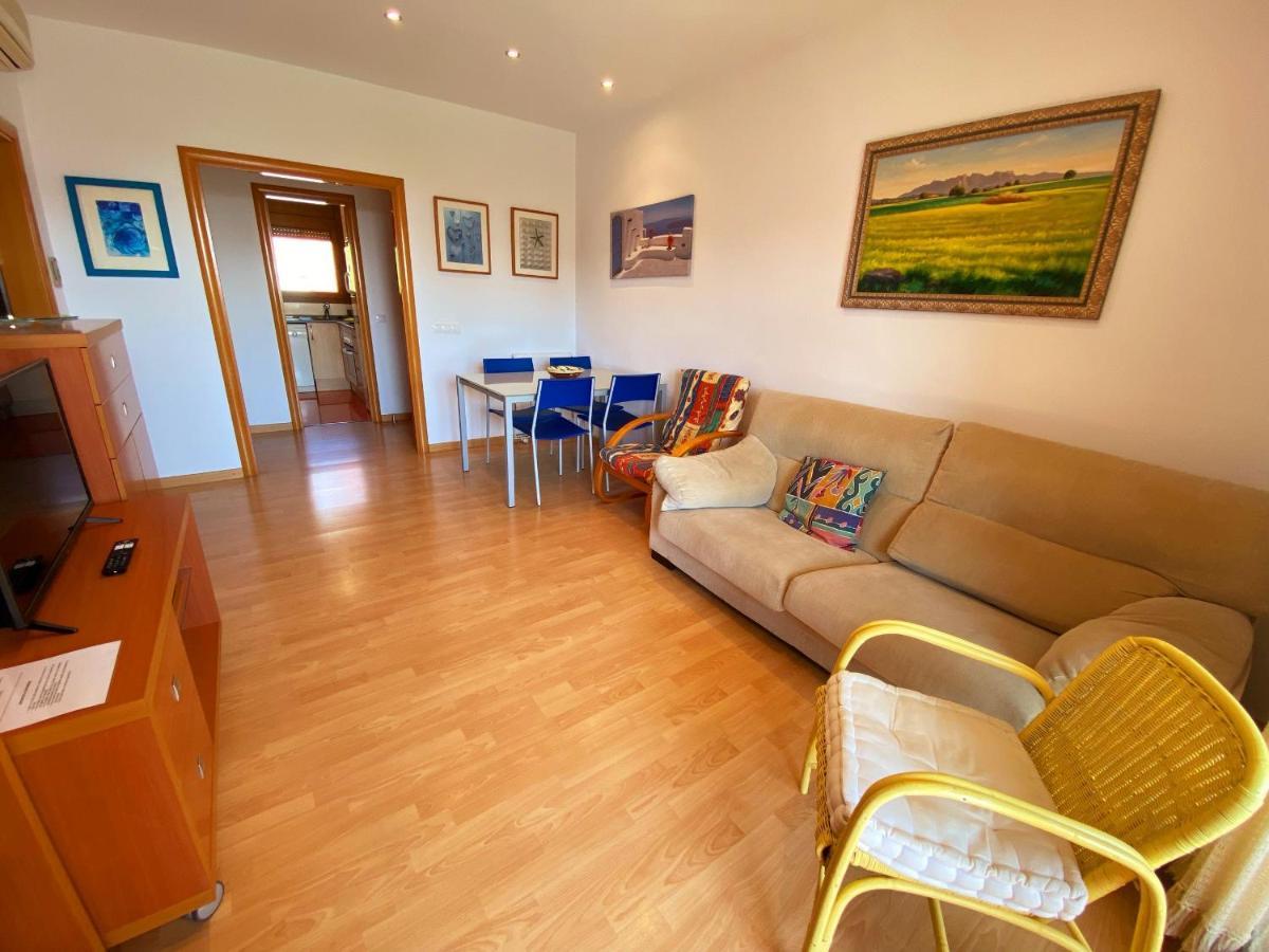 Apartament Gran Amb Parquing A 5 Min Del Centre カレリャ・デ・パラフルジェリ エクステリア 写真